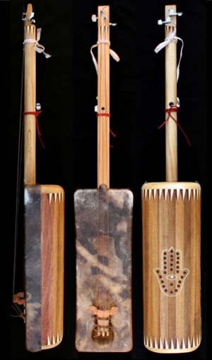 gnaoua music, guembri, handmade instrument