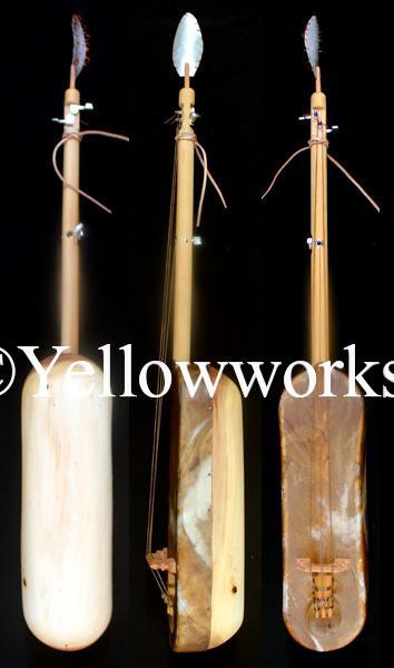 Mâalem gnawa bass guembri sounds traditional musical instrument gnawa´s musical instrument